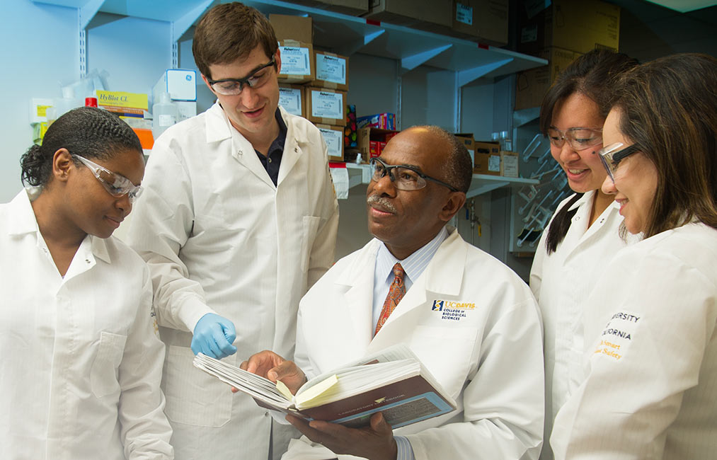 Dean Hildreth with students in the Hildreth Lab at UC Davis